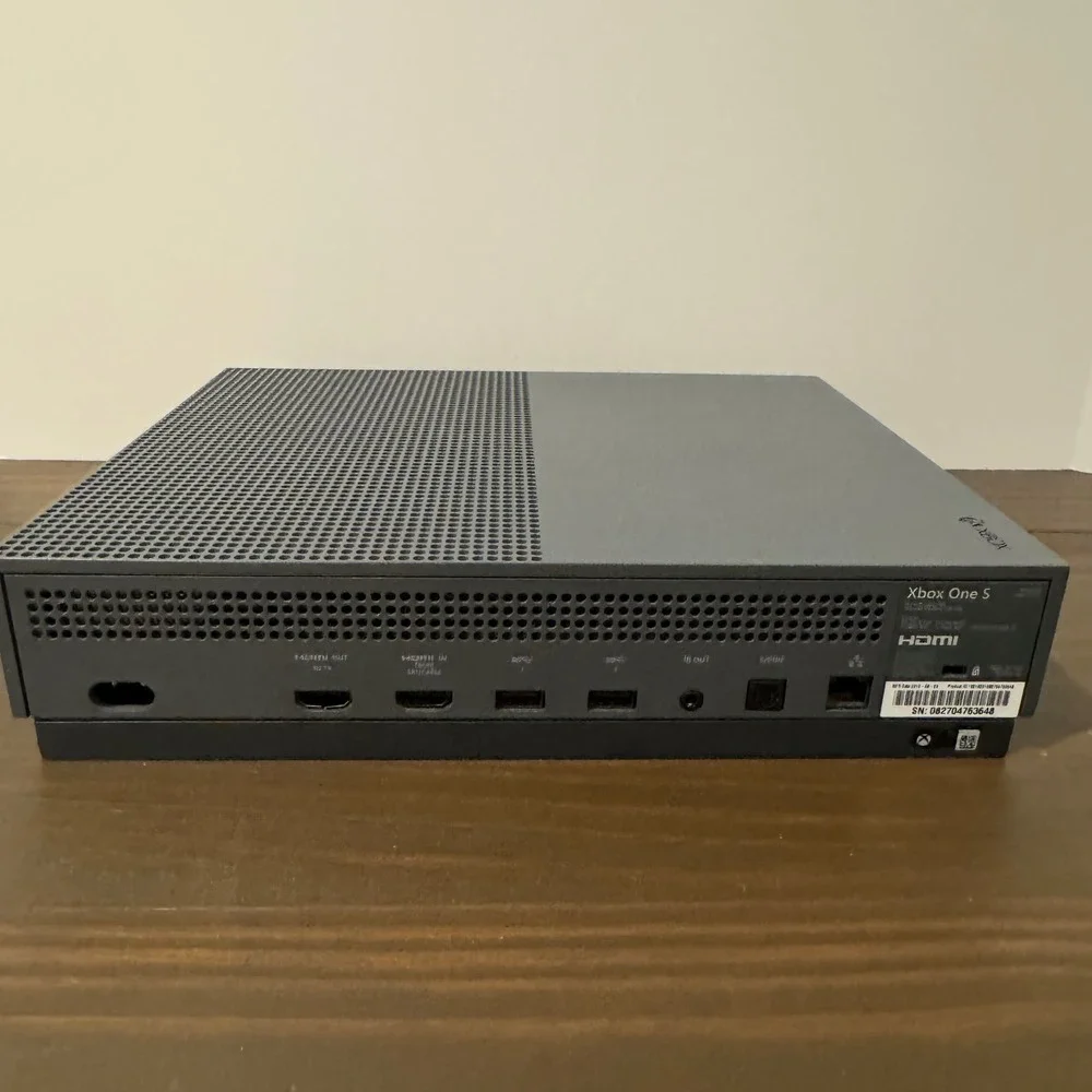 Microsoft Xbox One S 500GB Storm Grey Console Model 1681 Bundle 5 Games Tested